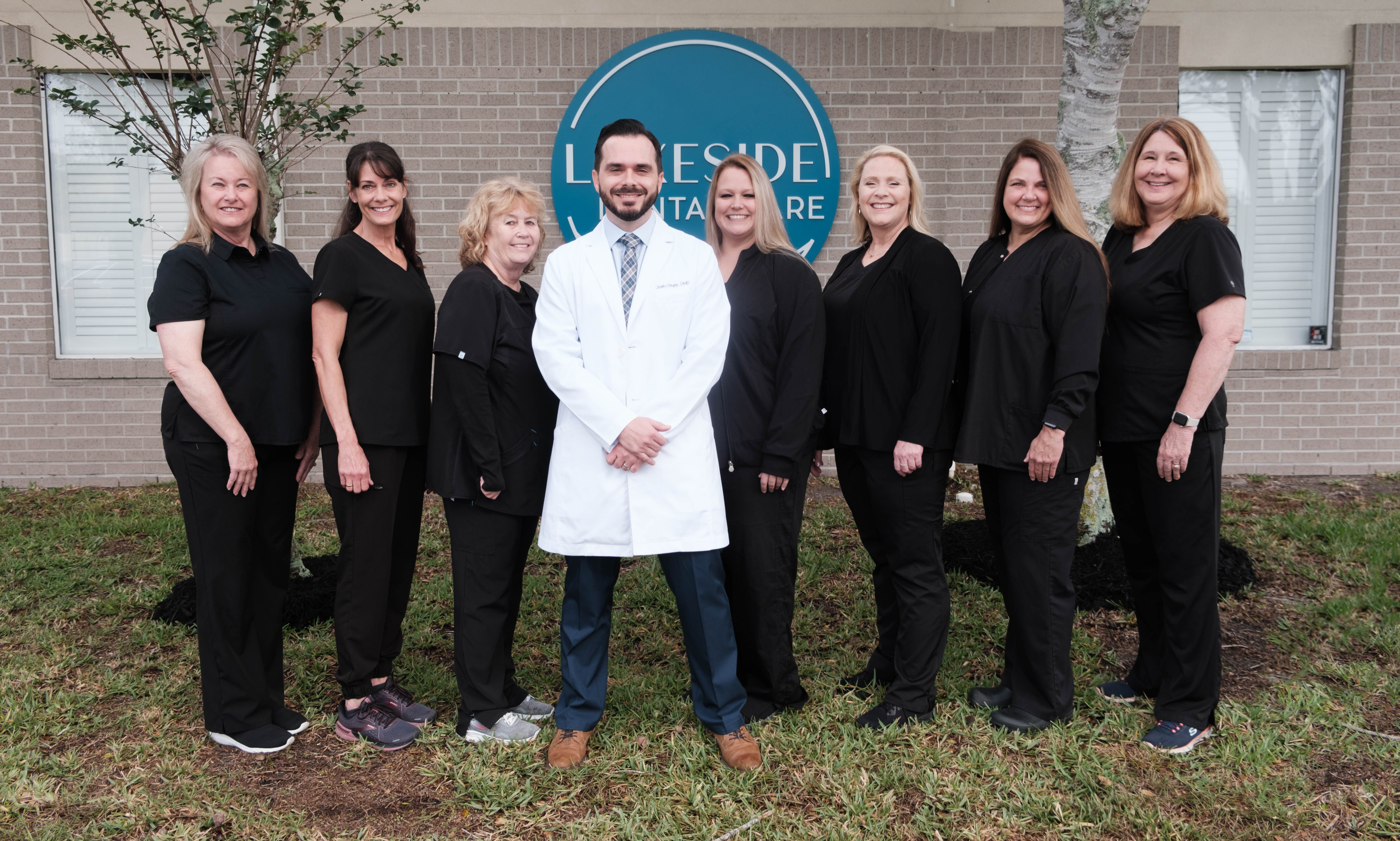 Lakeside Dental Care